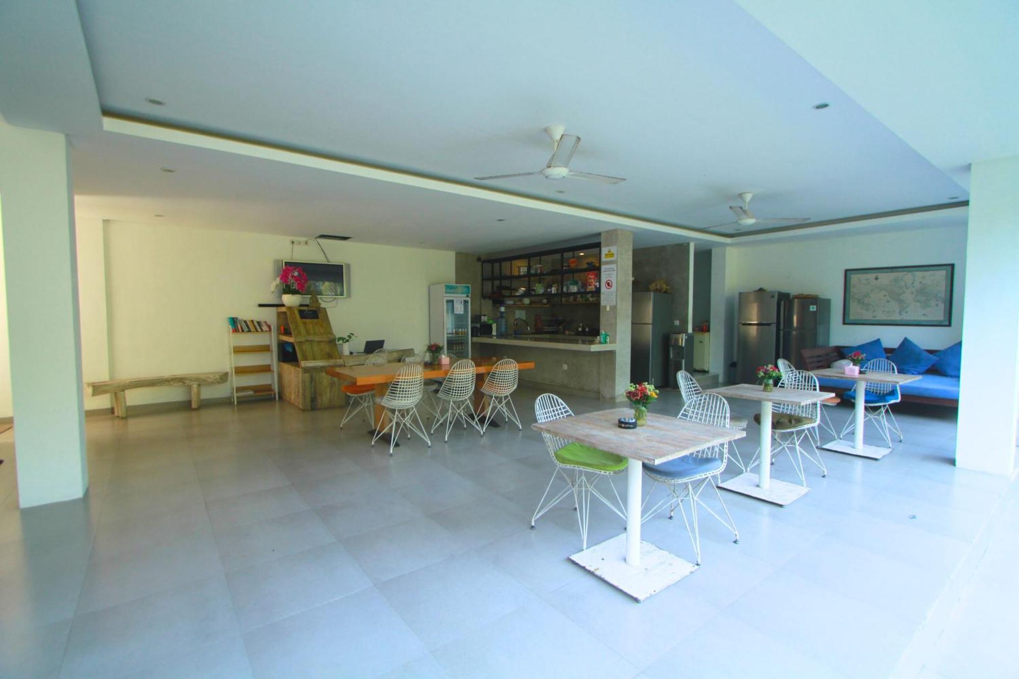 Mahamustika Riverside Canggu  Exterior photo