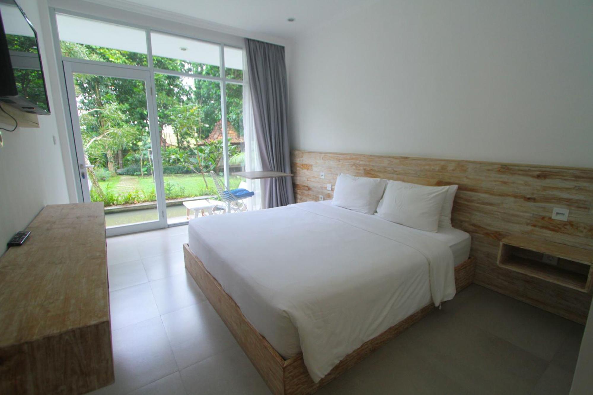 Mahamustika Riverside Canggu  Exterior photo